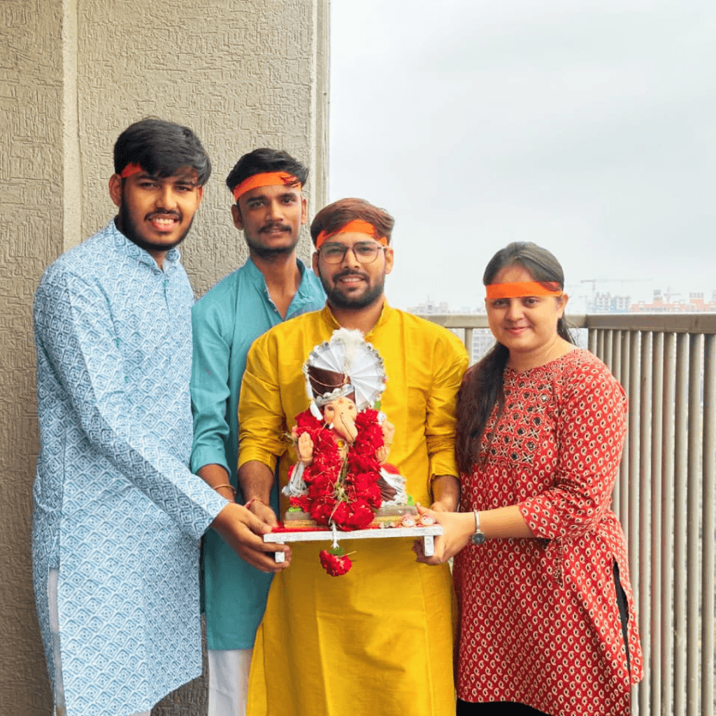 Kymin Creation Team At Ganpati Visargen